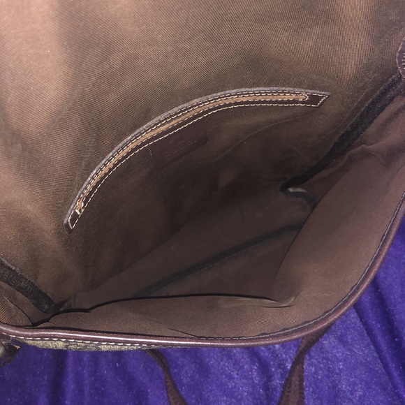 AUTHENTIC GUCCI CROSSBODY BAG - Picture 13 of 14